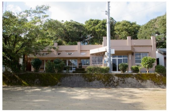 f004002001.jpg