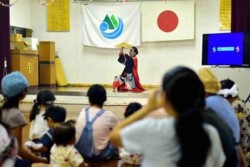 v006001006)夏祭り舞踊披露.jpg