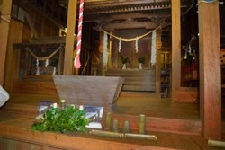 x002002002)栗生神社神前山供え物DSC_7706修.jpg