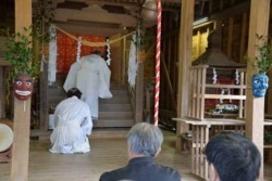 x002003008)ご神体取出し御幸祭.jpg