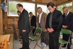x003001015)参会者礼拝.jpg