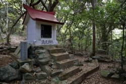 x003001018)満丸神社.jpg