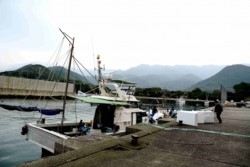 x004002008)栗生港b.jpg