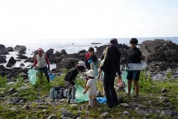 m_p005003022)海岸清掃①.jpg