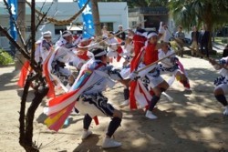 m_t003001009)棒踊り鎌も①.jpg