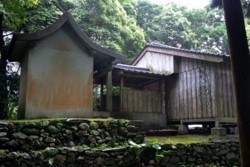 m_t003001005)神社本殿拝殿.jpg