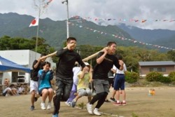 m_t007001017)大人も楽しい競技.jpg