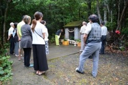m_q002005015)正八幡神社祭参拝.jpg