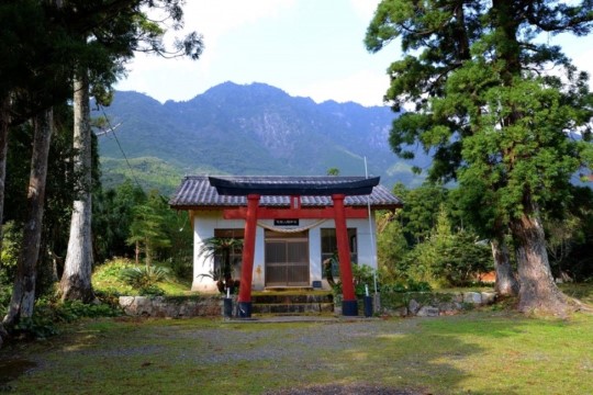m_q004001001）弓矢八幡全景.jpg