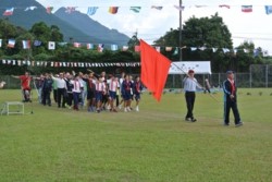 m_q007002009)運動会入城.jpg