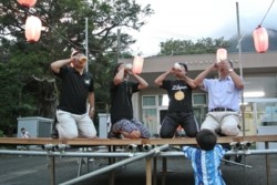 m_q007001007)ビール飲み.jpg