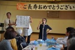 m_q007003011)皆で合唱.jpg