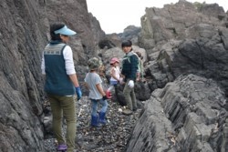 m_o005004009)子供会海岸清掃②.jpg