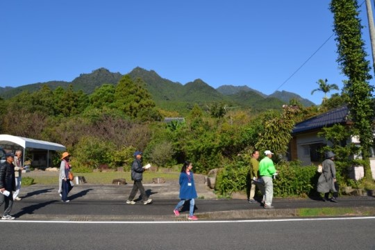 o007003001)里巡り歩く.JPG